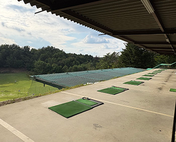 打球練習場　24打席